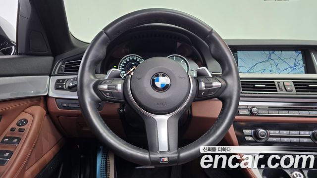 BMW 5 Series (F10) 530d xDrive M Sport 2014 — фото 13