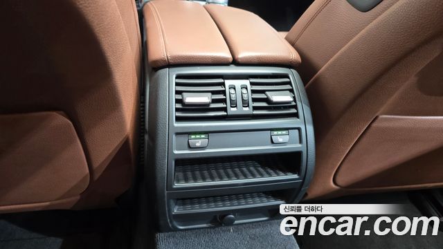 BMW 5 Series (F10) 530d xDrive M Sport 2014 — фото 33