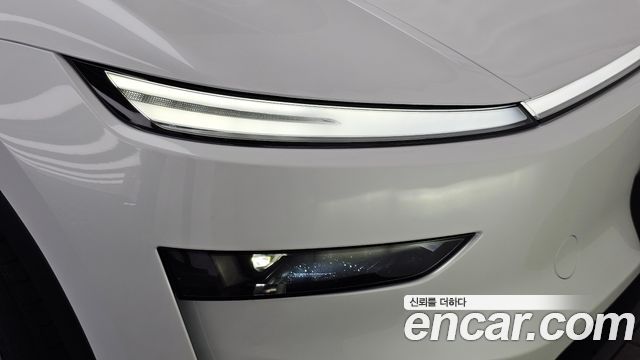 Tesla Model Y L Long Range AWD 2026 — фото 22