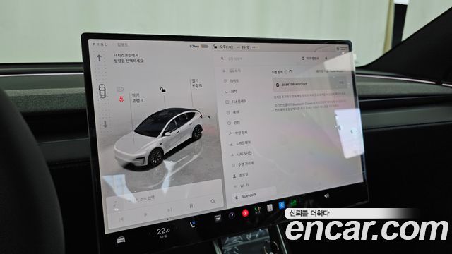 Tesla Model Y L Long Range AWD 2026 — фото 28