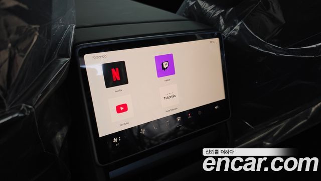 Tesla Model Y L Long Range AWD 2026 — фото 39