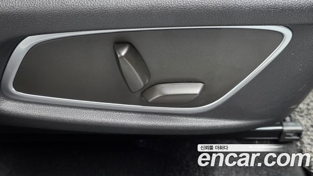 Renault Korea QM6 2.0 GDe PREMIERE 2WD 2021 — фото 37