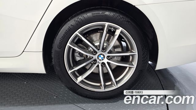 BMW 5 Series (G30) 520d M Sport Package Plus 2017 — фото 21