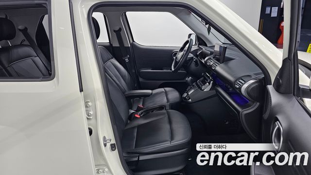 Hyundai Casper Turbo The Essential 2023 — фото 11