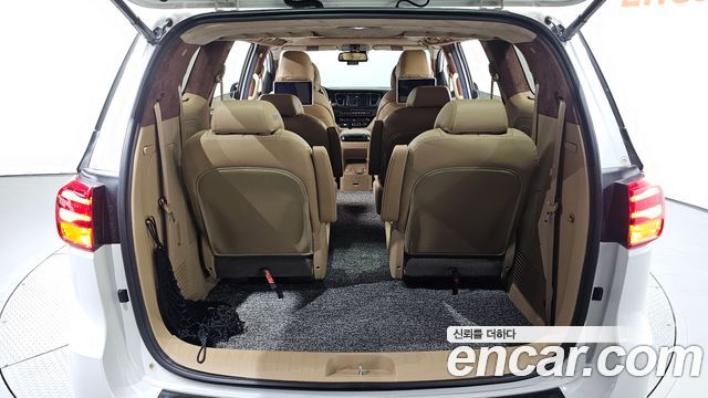 Kia Carnival 9-Seater Noblesse Special 2020 — фото 16