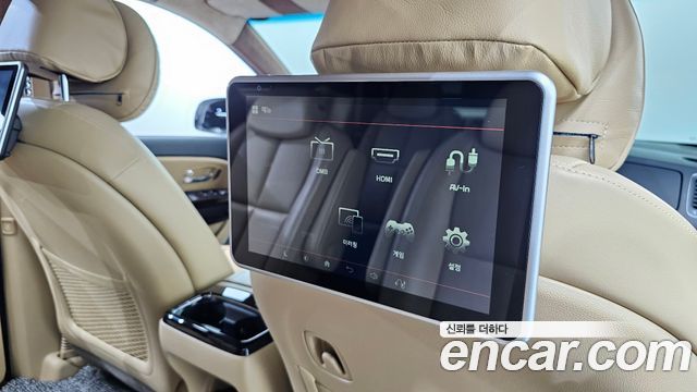 Kia Carnival 9-Seater Noblesse Special 2020 — фото 18