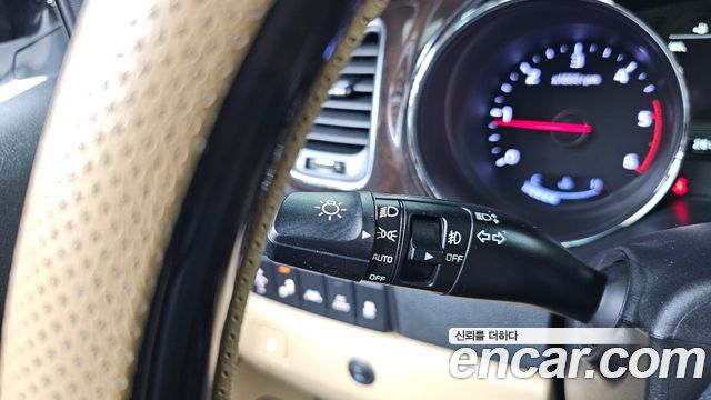 Kia Carnival 9-Seater Noblesse Special 2020 — фото 30