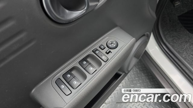 Hyundai Casper Inspiration 2023 — фото 15