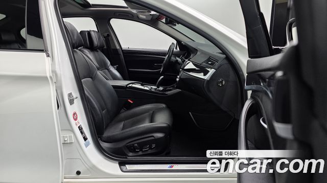 BMW 5 Series (F10) 520d xDrive M Aero Dynamic 2016 — фото 26