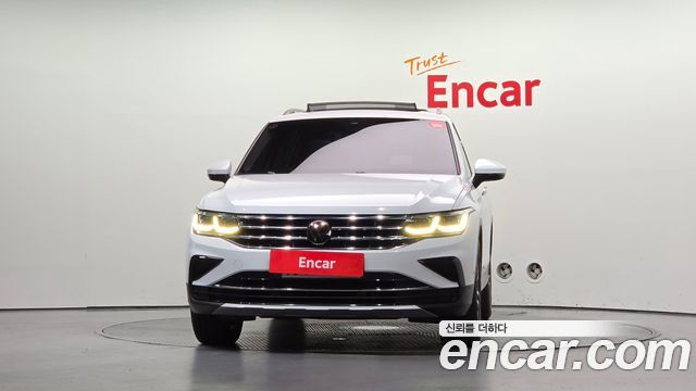 Volkswagen Tiguan (II) 2.0 TDI Prestige 2023 — фото 3