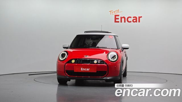 MINI Cooper C (IV) Classic 2025 — фото 3