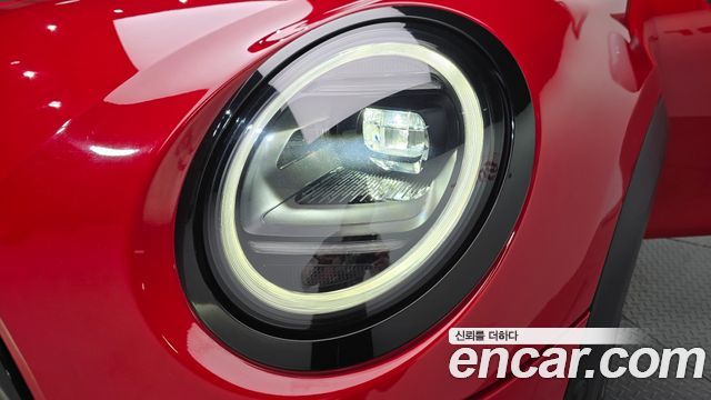 MINI Cooper C (IV) Classic 2025 — фото 22