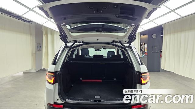 Land Rover Discovery Sport (II) D200 S 2021 — фото 17