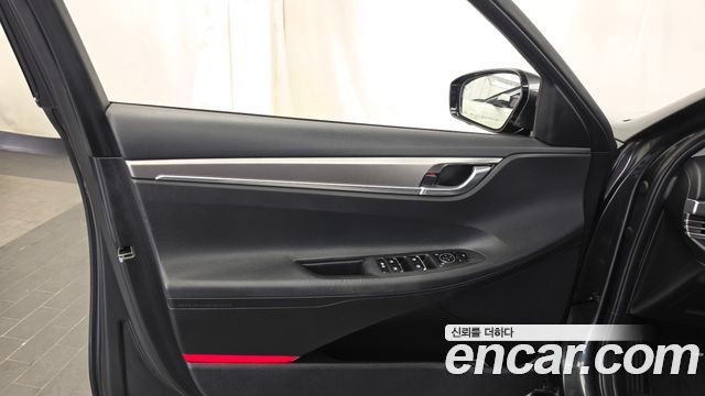 Hyundai Grandeur (IG) 2.5 Premium Choice 2020 — фото 30