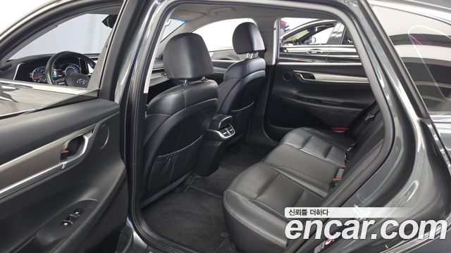 Hyundai Grandeur (IG) 2.5 Premium Choice 2020 — фото 32