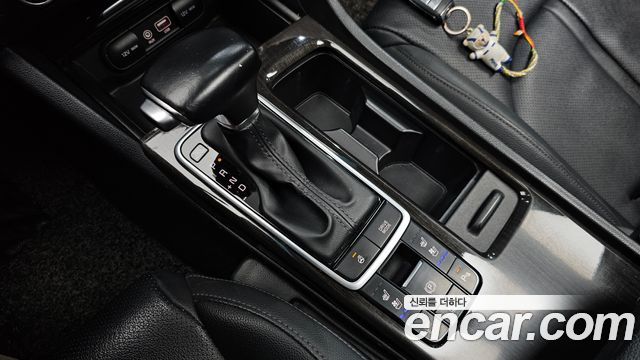 Kia K5 (II) 2.0 Noblesse 2019 — фото 9