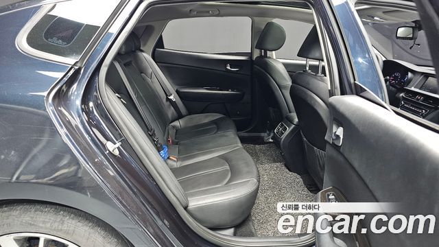 Kia K5 (II) 2.0 Noblesse 2019 — фото 11