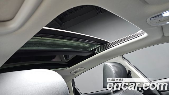 Kia K5 (II) 2.0 Noblesse 2019 — фото 19