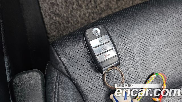 Kia K5 (II) 2.0 Noblesse 2019 — фото 27