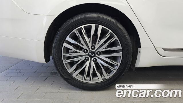 Kia K7 Premier 2.5 GDI Noblesse 2020 — фото 5