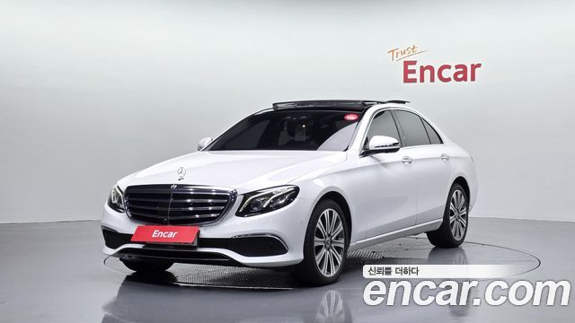 Mercedes-Benz E-Class (W213) E400 4MATIC Exclusive 2018 — фото 1