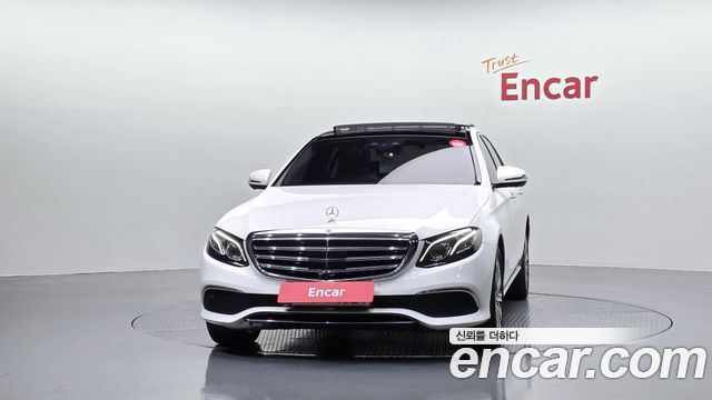 Mercedes-Benz E-Class (W213) E400 4MATIC Exclusive 2018 — фото 3