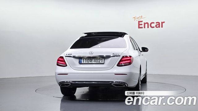 Mercedes-Benz E-Class (W213) E400 4MATIC Exclusive 2018 — фото 4