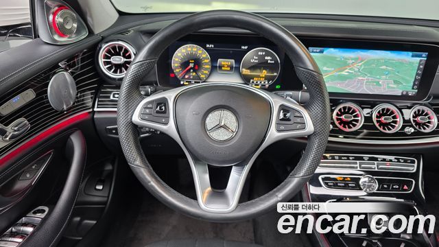 Mercedes-Benz E-Class (W213) E400 4MATIC Exclusive 2018 — фото 13