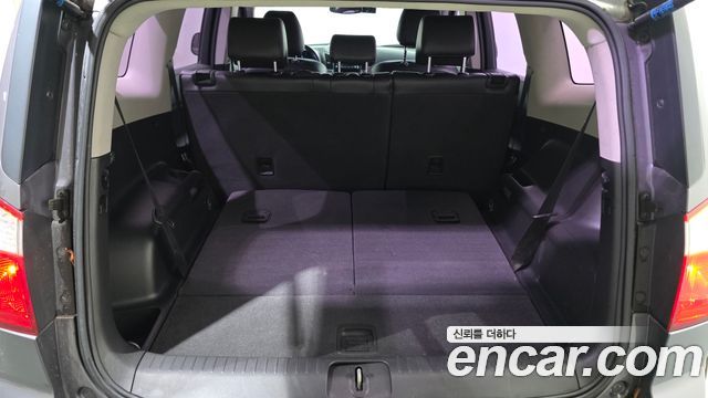 Chevrolet Orlando 2.0 Diesel LTZ Premium 2012 — фото 20