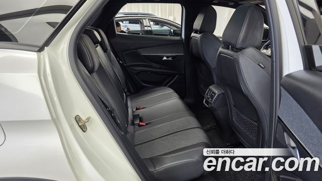Peugeot 3008 (II) 1.6 BlueHDi GT Line 2018 — фото 12