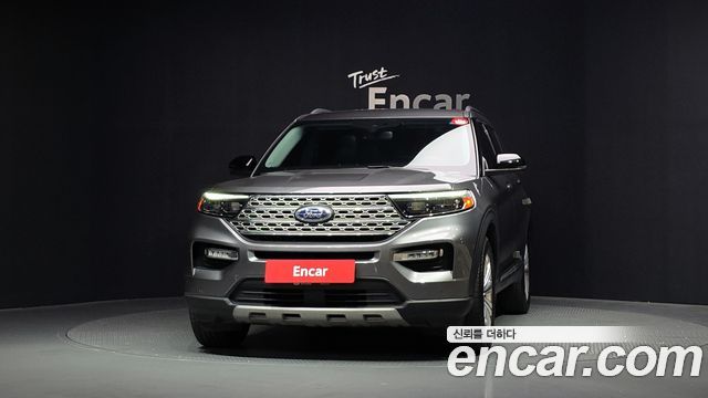 Ford Explorer (VI) 2.3 LimIted 4WD 2023 — фото 3