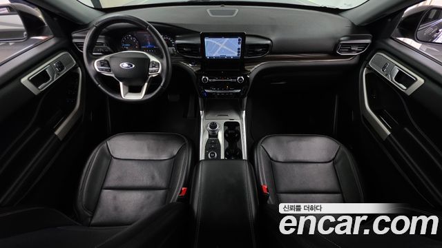 Ford Explorer (VI) 2.3 LimIted 4WD 2023 — фото 7