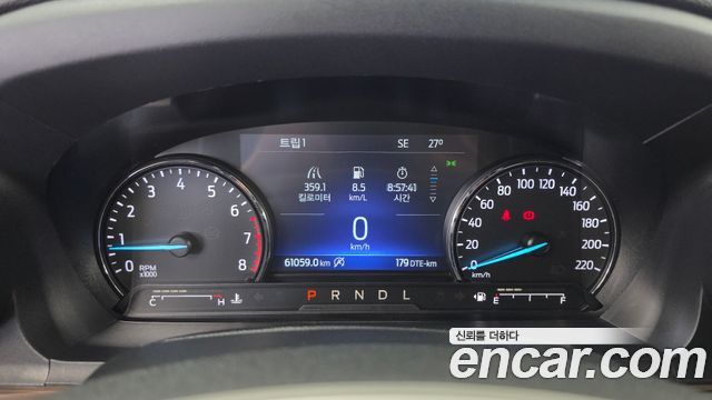 Ford Explorer (VI) 2.3 LimIted 4WD 2023 — фото 8