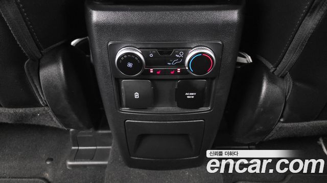 Ford Explorer (VI) 2.3 LimIted 4WD 2023 — фото 19