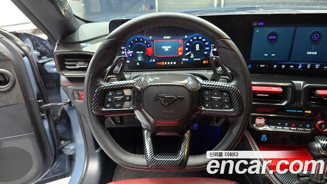 Ford Mustang (VII) 5.0 GT Premium Coupe 2024 — фото 13
