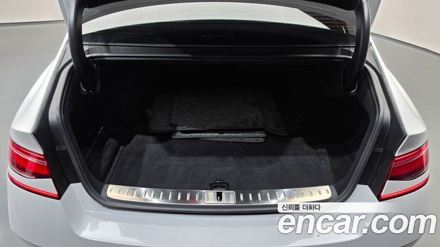 Genesis G90 (RS4) Gasoline 3.5 Turbo AWD 2026 — фото 18