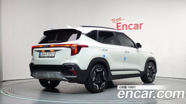 Kia Seltos Gasoline 1.6 Turbo 4WD Signature 2024 — фото 2