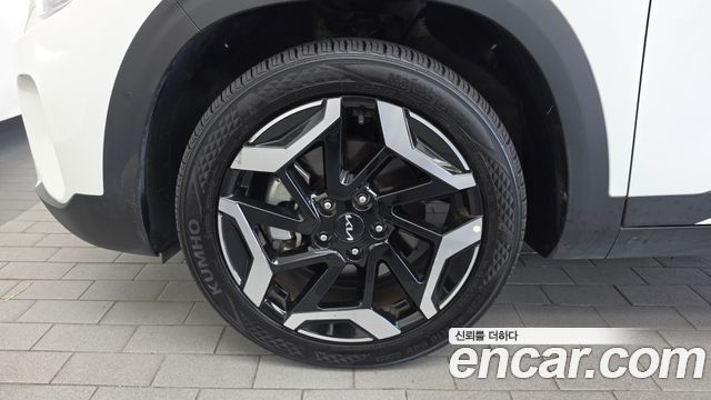 Kia Seltos Gasoline 1.6 Turbo 4WD Signature 2024 — фото 5