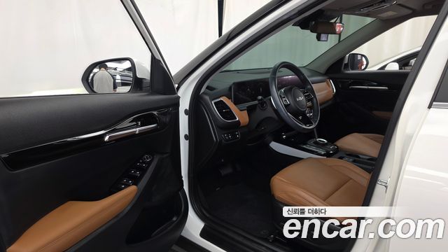 Kia Seltos Gasoline 1.6 Turbo 4WD Signature 2024 — фото 10