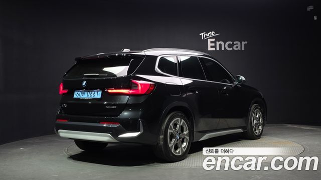 BMW iX1 (U11) xDrive 30 xLine 2024 — фото 2
