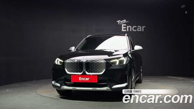 BMW iX1 (U11) xDrive 30 xLine 2024 — фото 3