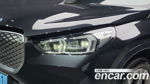 BMW iX1 (U11) xDrive 30 xLine 2024 — фото 22