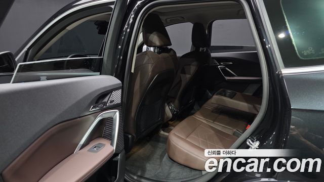 BMW iX1 (U11) xDrive 30 xLine 2024 — фото 26