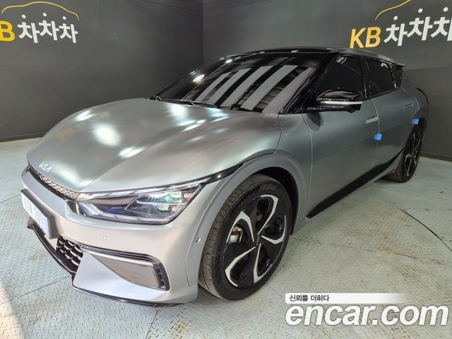 Kia EV6 Long Range 4WD GT Line 2022 — фото 3