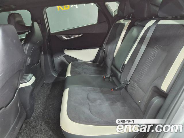 Kia EV6 Long Range 4WD GT Line 2022 — фото 16