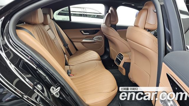 Mercedes-Benz E-Class (W214) E300 4MATIC Exclusive 2026 — фото 12