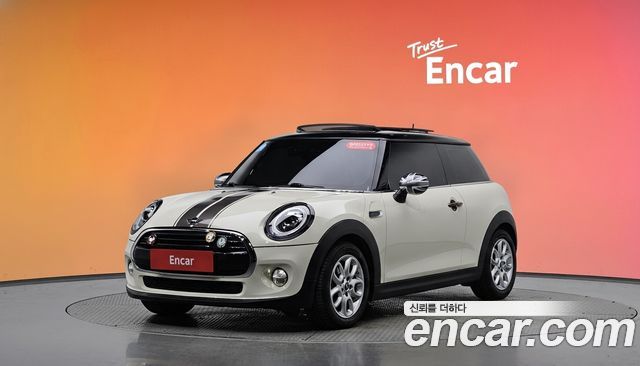 MINI Cooper HIGH Third Generation 2019 — фото 1