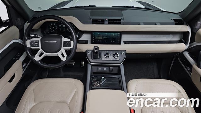Land Rover Defender (L663) 90 D250 SE 2022 — фото 7