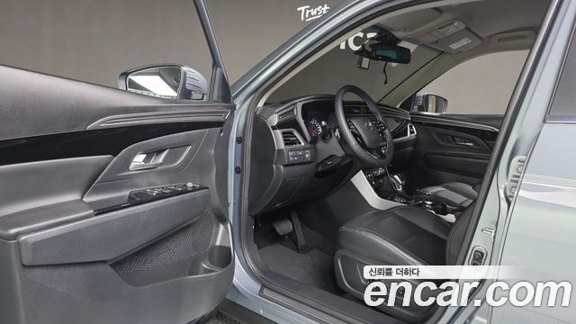 KG Mobility (SsangYong) Beautiful Korando Gasoline 1.5 2WD C7 2023 — фото 10