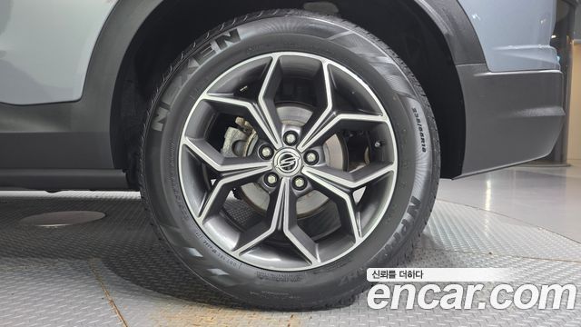 KG Mobility (SsangYong) Beautiful Korando Gasoline 1.5 2WD C7 2023 — фото 21